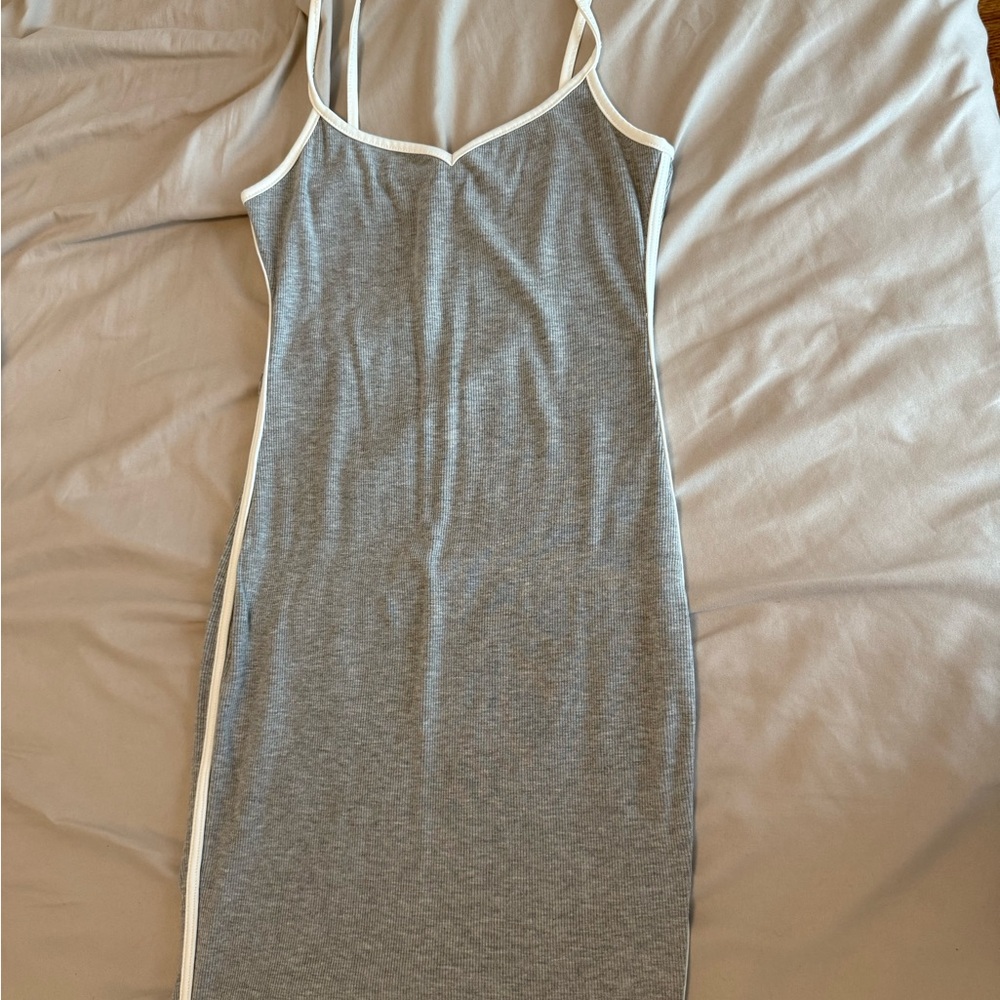 SHEIN Gray Ribbed Top